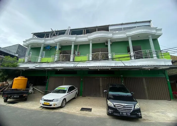 Reddoorz Plus Near Siloam Hospital Balikpapan